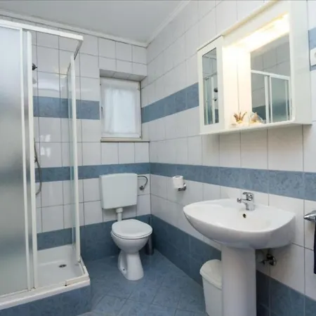 Apartments Mali Losinj