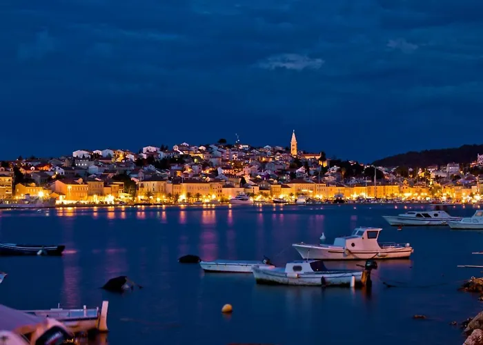 公寓 Apartments Mali Losinj