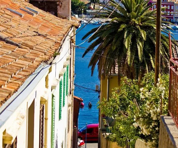 Apartments Mali Losinj 公寓 *