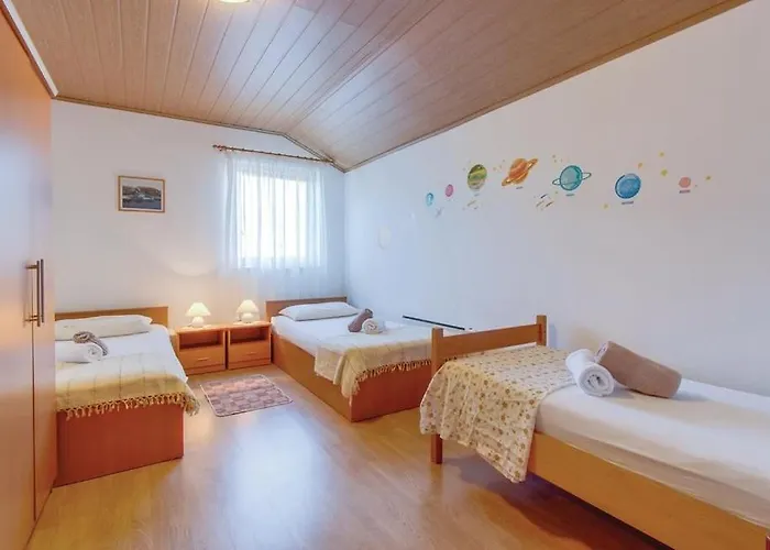 Apartments Mali Losinj 公寓 木洛希尼