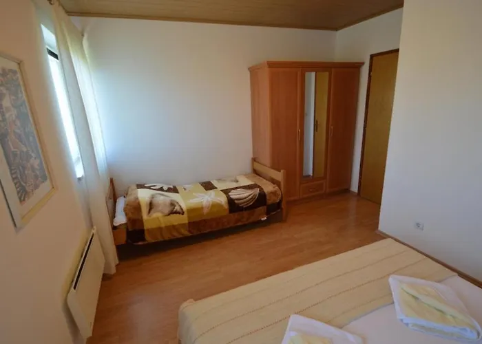 公寓 Apartments Mali Losinj 木洛希尼