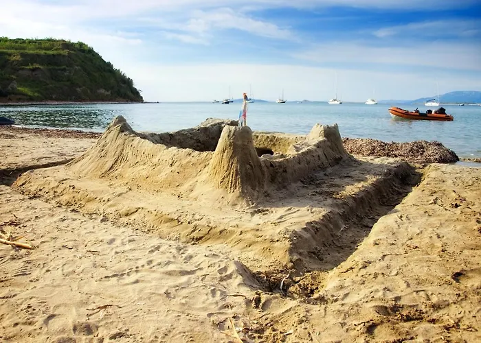 Apartments Mali Losinj * 木洛希尼