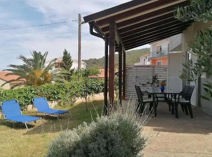 Apartments Mali Losinj 木洛希尼