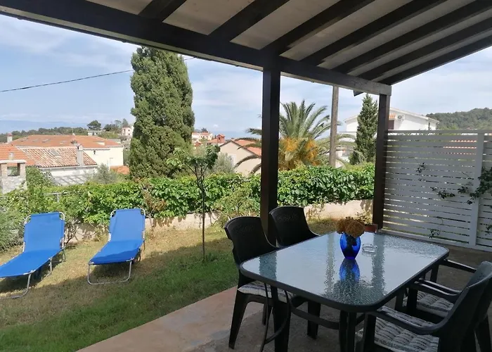 Apartments Mali Losinj 木洛希尼