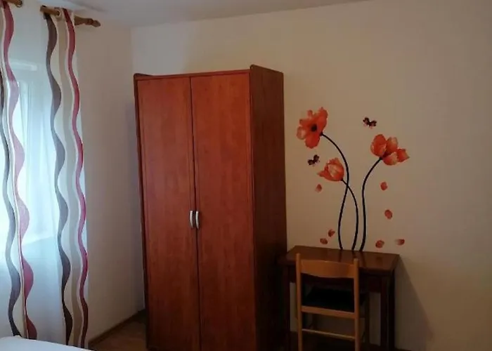 公寓 Apartments Mali Losinj 木洛希尼