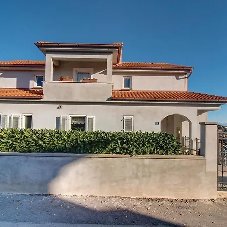 Apartments Mali Losinj Mali Lošinj